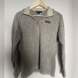 Patagonia Cream/Grey Quarter Zip Sweatshirt